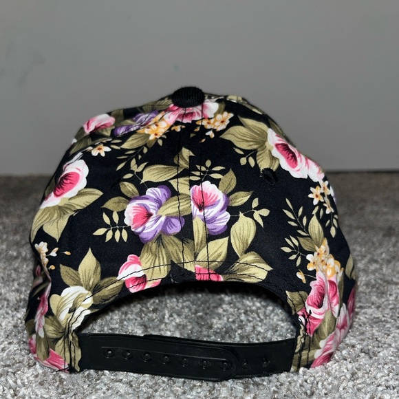 (3 for 12$) Barcelona baseball cap - Picture 3 of 4